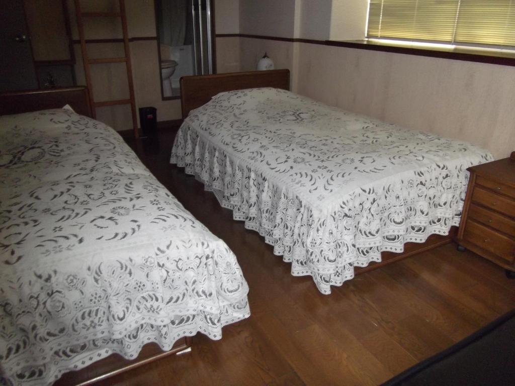 Pension Green Lake Gujō Habitación foto